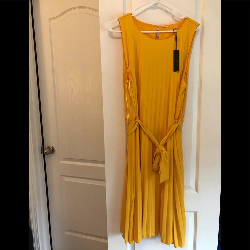 Tahari Yellow Dress NWT